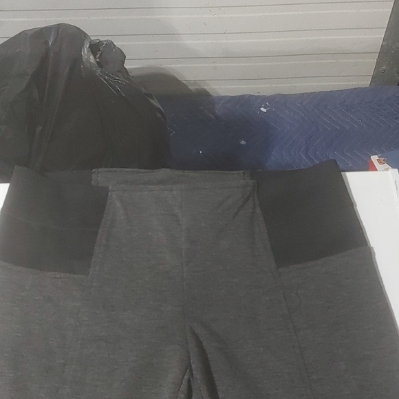 Joe Benbasset - Picture 3 of 4